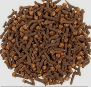 میخک خوشبو و معطر و کاملاً طبیعی، خوشرنگ و بسیار معطر
